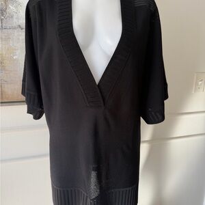 Misook exclusively woman’s V-Neck Knit Top black sz M L